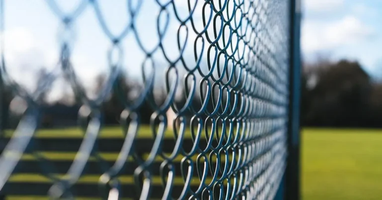 seguranca maxima a forca das cercas eletricas industriais